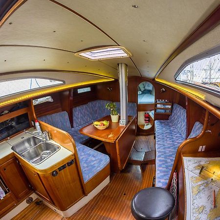 Готель Norwavey, Sleep In A Boat Krokelvdalen Екстер'єр фото