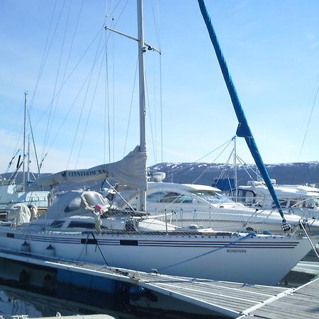 Готель Norwavey, Sleep In A Boat Krokelvdalen Екстер'єр фото